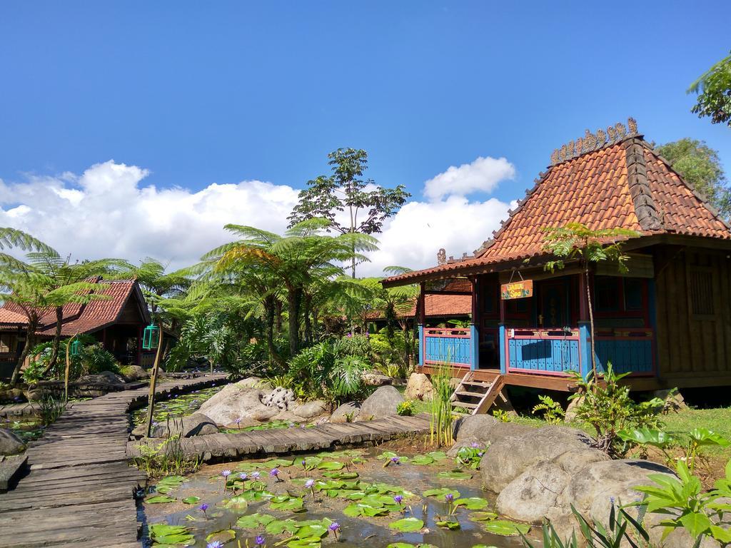 Jadul Village Resort Lembang Exterior foto